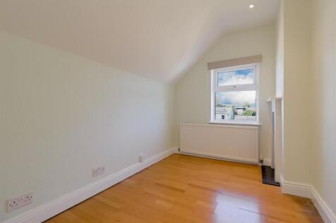 Bedroom 3.jpg