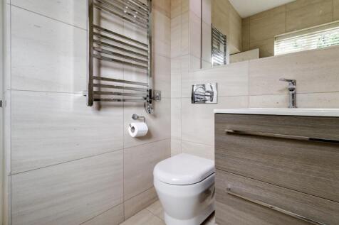 Ensuite (4).jpg