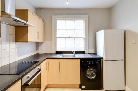 Kitchen (7).jpg