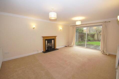 Living Room.jpg