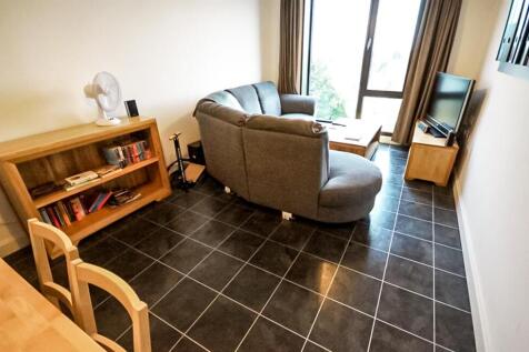 Lounge 2-2.jpg