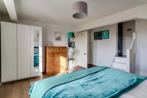 Bedroom Two (4).jpg