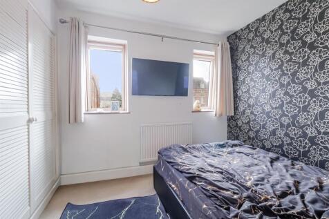 1-bed-flat-cheltenham (7).jpg