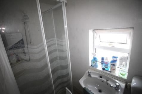 Shower pic.JPG