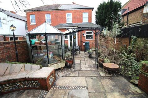 3 Harr garden 2.JPG