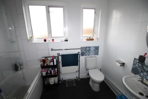 Bath pic new.JPG
