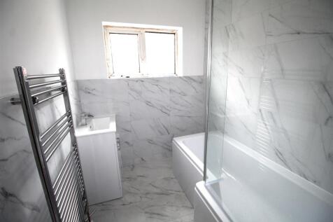 Bath pic.JPG