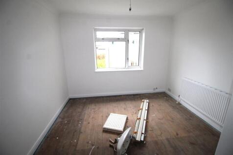 Bed 3 pic.JPG