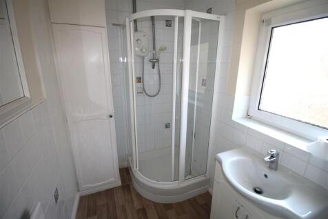 Shower new.JPG