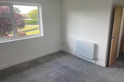 Bedroom  pic 2.jpg