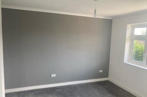 Bedroom pic.jpg