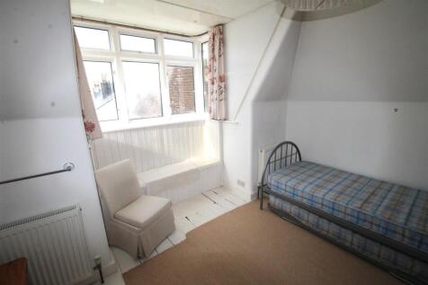 Bed 3 pic.JPG