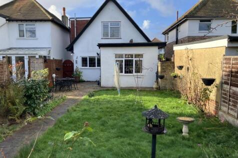 rearrr garden new.jpg