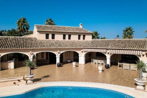 Property Image 4