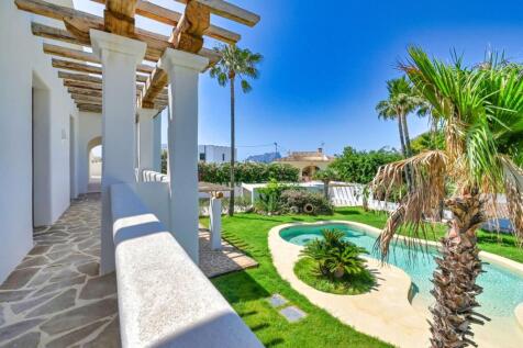 Property Image 8
