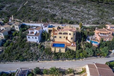 Property Image 4