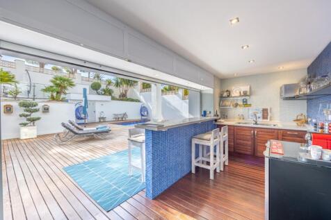 Property Image 36