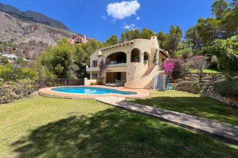 Property Image 1