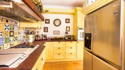 Property Image 12