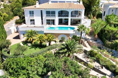 Property Image 4