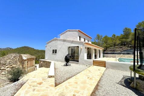 Property Image 37