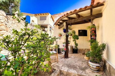 Property Image 32