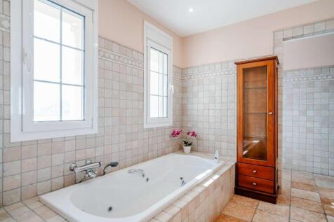 Property Image 90