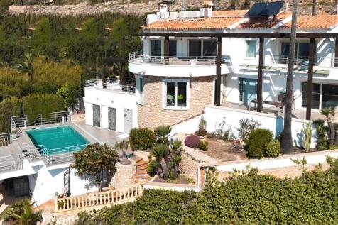 Property Image 4