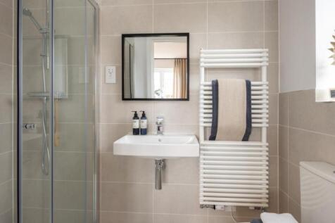 Dandara - Wittering Place - The Woburn, Home 9
