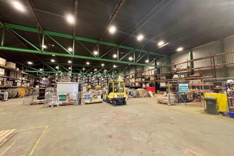 Warehouse B Delyn 00.jpg