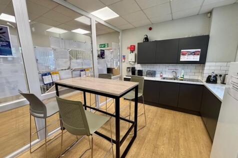 Office B Delyn 14.jpg