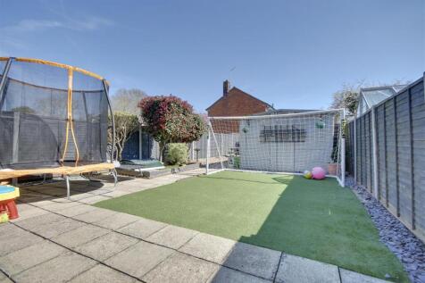 BACK GARDEN