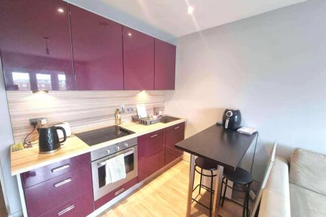 kitchen 1.jpg
