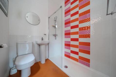 Downstairs shower room