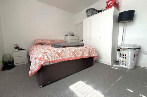 BEDROOM 2 BEVIS ROAD.jpg
