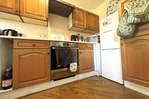 KITCHEN 1.jpg