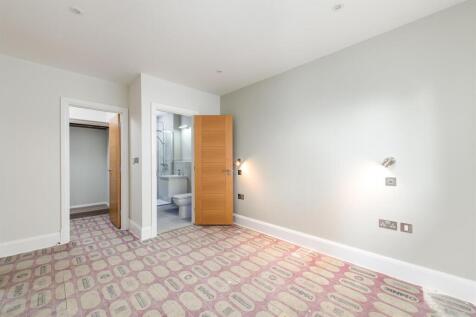 Bedroom1_1.jpg