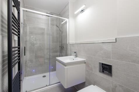 Bedroom1_Ensuite.jpg