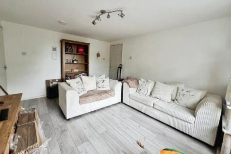 pbox-living_room-296454.jpg