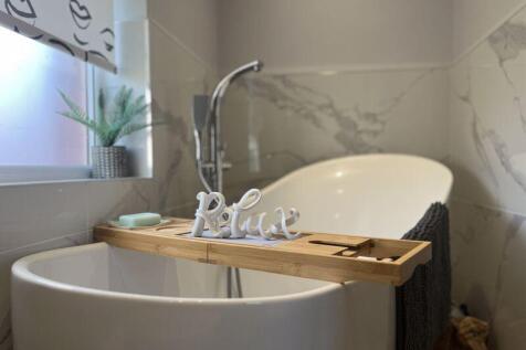 Ensuite Bath