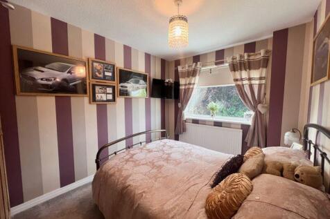 17 - Second Bedroom