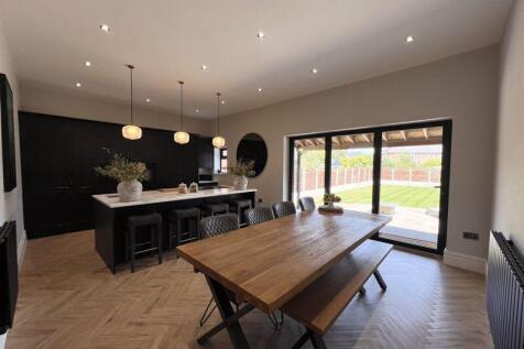Kitchen (1)