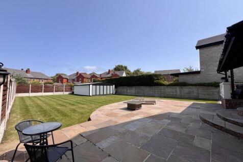 Rear Garden (1)