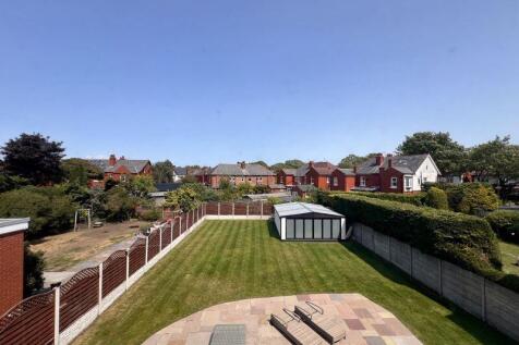 Overview Rear Garden