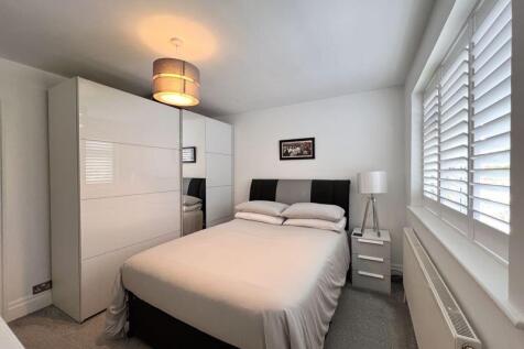 Bedroom Front