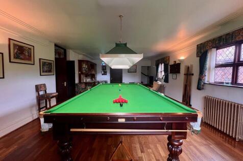 Snooker Room