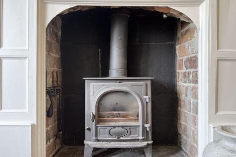 Fireplace Left