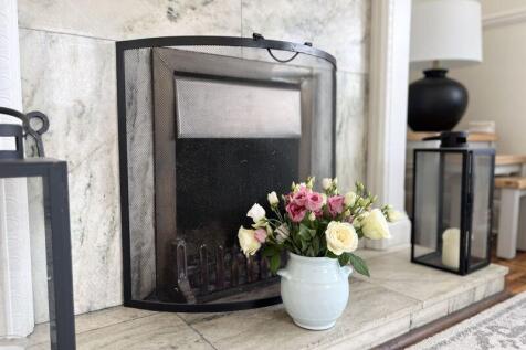 Fireplace Right