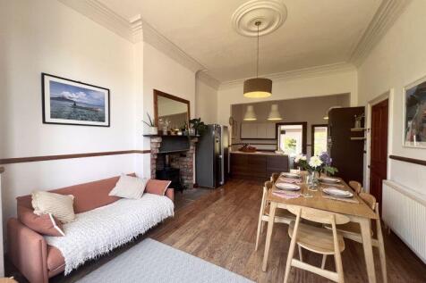Living/Dining/Kitchen Room
