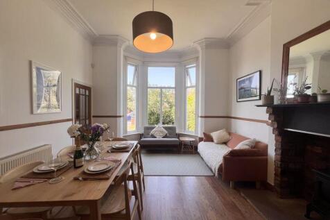 Dining/Living Room